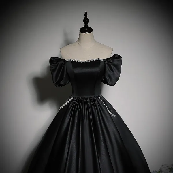 Elegant Black Pearl Rhinestone Satin Prom Dresses 2023 Ball Gown Square Neckline Puffy Short Sleeve Backless Floor-Length / Long Prom Formal Dresses