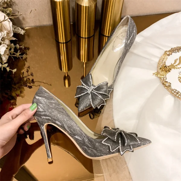 Charming Silver Rhinestone Bow Wedding Shoes 2021 Leather 10 cm Stiletto Heels Pointed Toe Wedding Pumps