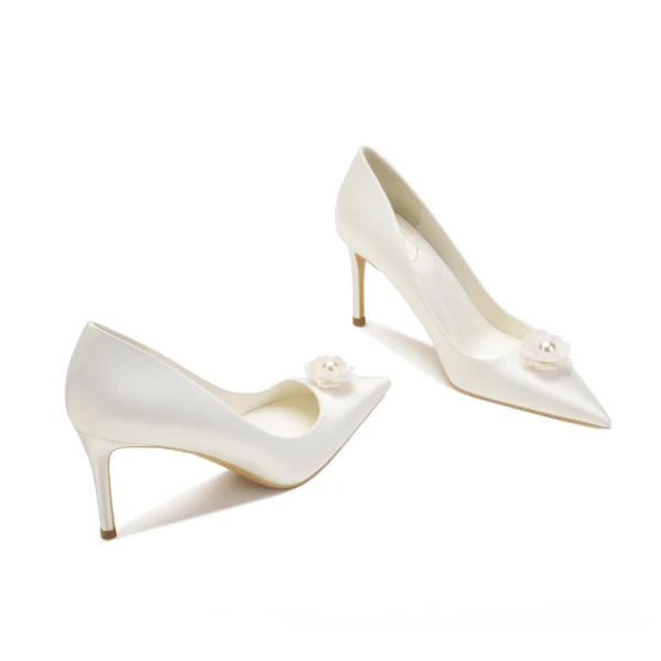 Élégant Ivoire Satin Chaussure De Mariée 2021 Perle Fleur 8 cm Talons Aiguilles À Bout Pointu Mariage Escarpins