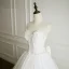 Moderne / Mode Blanche Robe De Mariée 2018 Robe Boule Perlage Cristal Faux Diamant Paillettes Noeud Bustier Dos Nu Sans Manches Tribunal Train Mariage