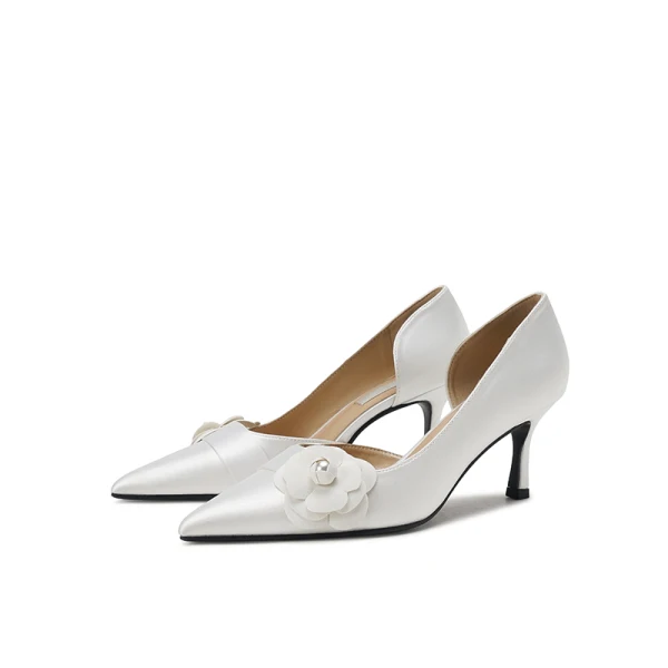 Elegant Ivory Open Side Satin Flower Wedding Shoes 2021 7 cm Stiletto Heels Pointed Toe Wedding High Heels