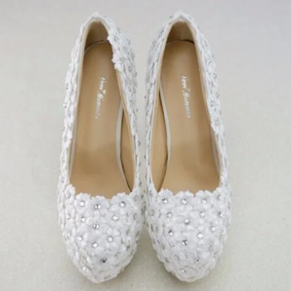 Charming White Lace Flower Rhinestone Wedding Shoes 2021 14 cm Stiletto Heels Round Toe Wedding Pumps High Heels