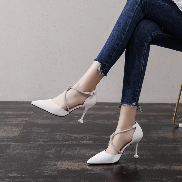 Sexy Noire Soirée Faux Diamant X-Strap Sandales Femme 2021 8 cm Talons Aiguilles À Bout Pointu Sandales Talons Hauts
