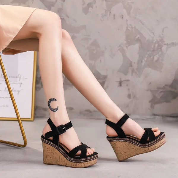 Chic / Beautiful Brown Street Wear Waterproof Womens Sandals 2021 Ankle Strap 11 cm Wedges Open / Peep Toe Sandals High Heels