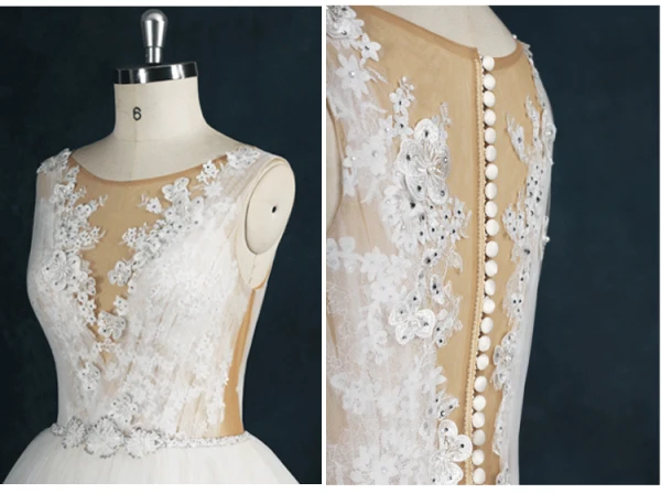 Chic / Beautiful White Ball Gown Wedding Dresses 2017 Scoop Neck Sleeveless Beading Rhinestone Covered Button Appliques Lace Flower Ruffle Tulle Sash Chapel Train