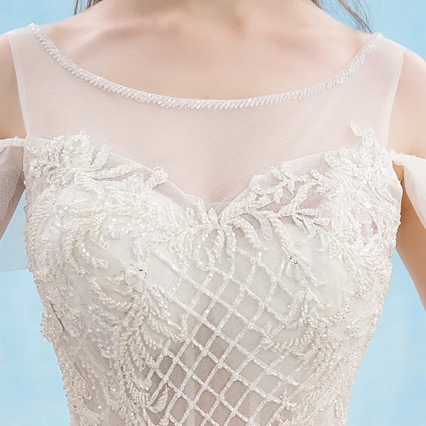 Elegant Ivory Wedding Dresses 2018 Ball Gown Beading Sequins Crystal Lace Flower Scoop Neck Backless Sleeveless Cathedral Train Wedding