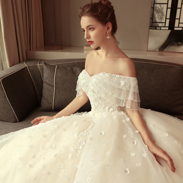 Elegant Champagne Wedding Dresses 2018 Ball Gown Lace Appliques Beading Pearl Sequins Off-The-Shoulder Sleeveless Backless Floor-Length / Long Wedding