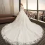 Moderne / Mode Champagne Robe De Mariée 2018 Robe Boule Appliques En Dentelle Paillettes Encolure Dégagée Dos Nu 3/4 Manches Cathedral Train Mariage