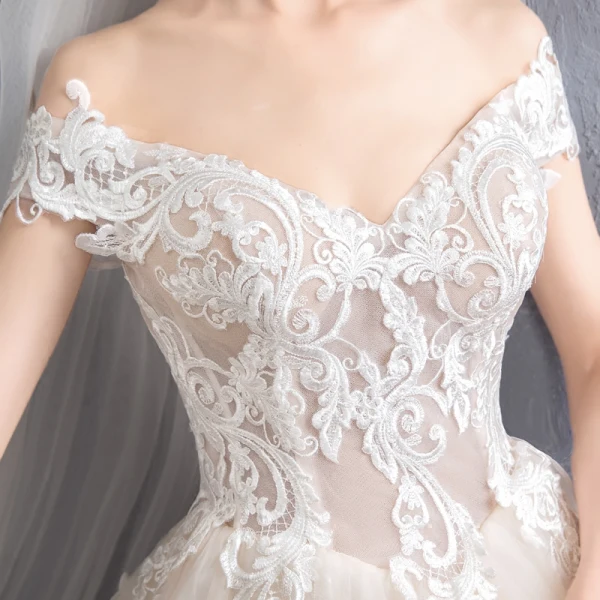 Elegant Champagne Wedding Dresses 2018 Ball Gown Appliques Lace Off-The-Shoulder Backless Sleeveless Chapel Train Wedding