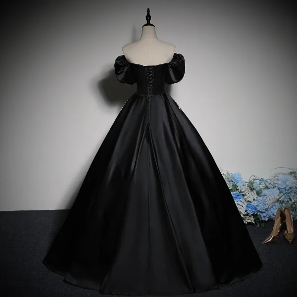 Elegant Black Pearl Rhinestone Satin Prom Dresses 2023 Ball Gown Square Neckline Puffy Short Sleeve Backless Floor-Length / Long Prom Formal Dresses