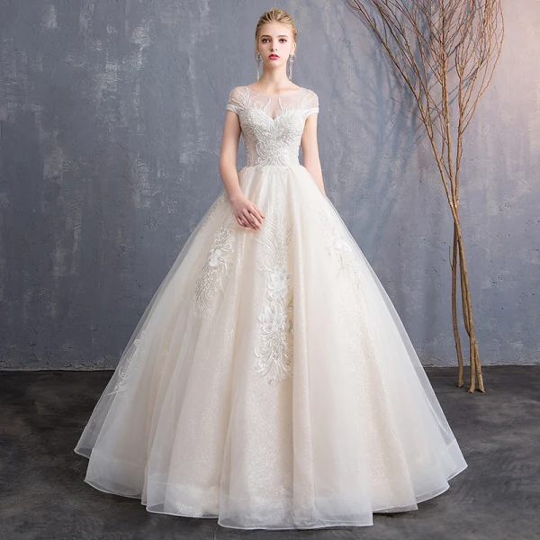 Modern / Fashion Champagne Wedding Dresses 2018 Ball Gown Beading Lace Flower Scoop Neck Backless Short Sleeve Floor-Length / Long Wedding