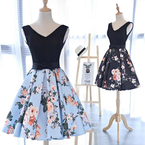 Chic / Beautiful Homecoming Graduation Dresses 2017 A-Line / Princess Printing Bow V-Neck Crossed Straps Sleeveless Short