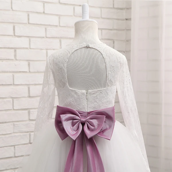 Chic / Belle Blanche Robe Ceremonie Fille 2017 Princesse Dentelle Volants Gland Dos Nu Encolure Dégagée Noeud Manches Longues Longue Mariage