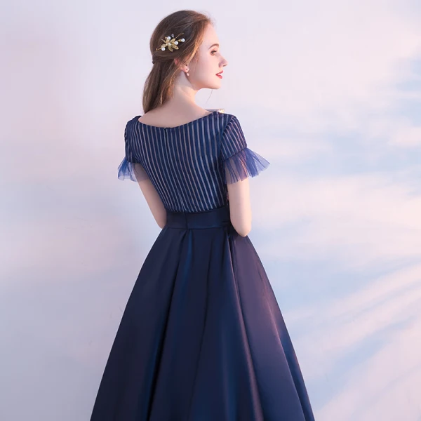 Chic / Beautiful Homecoming Graduation Dresses 2017 A-Line / Princess Bow Scoop Neck Zipper Up Short Sleeve Knee-Length