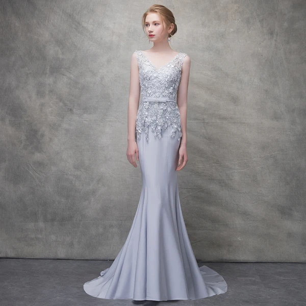 Chic / Belle Gris Robe De Soirée 2017 Trompette / Sirène En Dentelle Fleur Perlage Noeud Paillettes V-Cou Dos Nu Sans Manches Train De Balayage Robe De Ceremonie