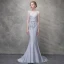 Chic / Belle Gris Robe De Soirée 2017 Trompette / Sirène En Dentelle Fleur Perlage Noeud Paillettes V-Cou Dos Nu Sans Manches Train De Balayage Robe De Ceremonie