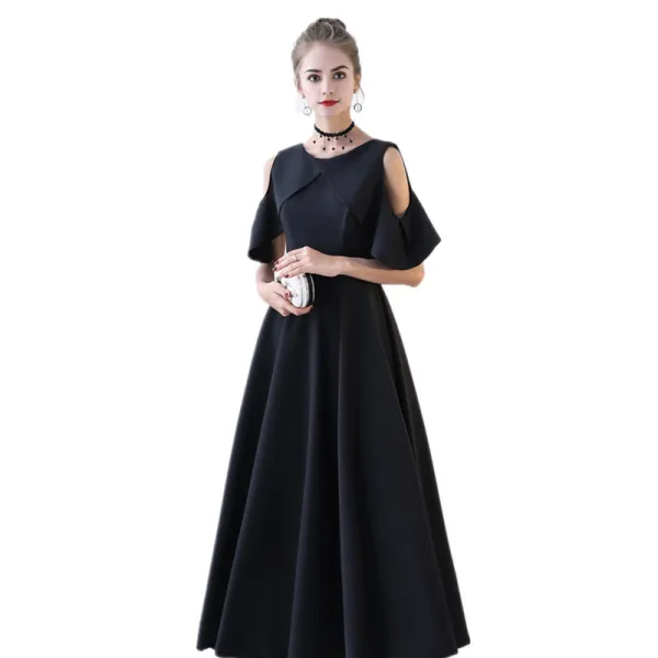 Piękne Czarne Homecoming Sukienki Na Studniówke 2017 Princessa Wycięciem Bez Ramiączek Bez Rękawów Długość Herbaty Sukienki Wizytowe