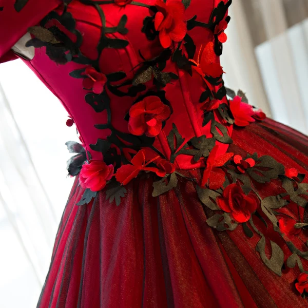Chic / Beautiful Burgundy Prom Dresses 2017 Ball Gown Butterfly Appliques Artificial Flowers Scoop Neck Backless Short Sleeve Floor-Length / Long Formal Dresses