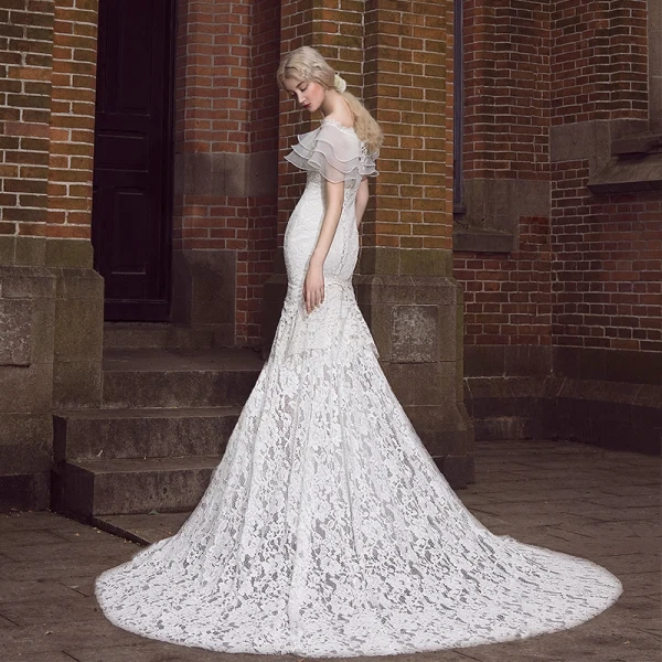 Stunning Ivory Wedding Dresses 2017 Trumpet / Mermaid Lace Off-The-Shoulder Backless Short Sleeve Detachable Chapel Train