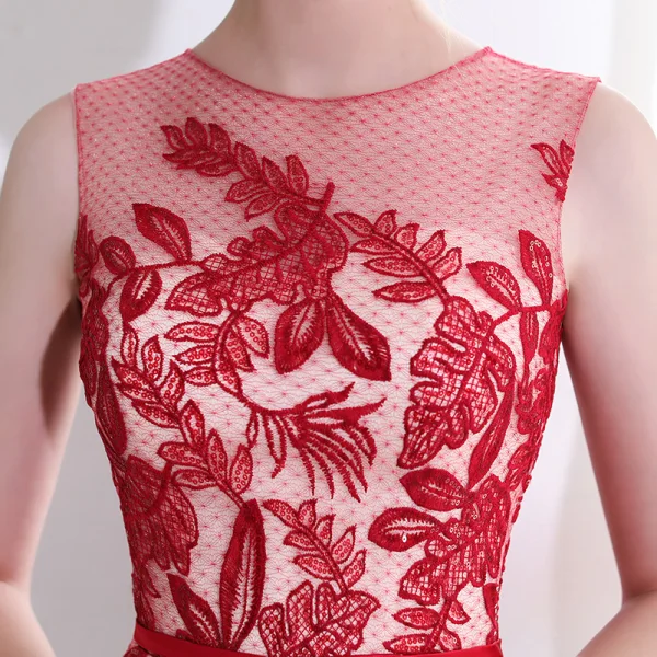 Chic / Belle Rouge Robe De Bal 2017 Princesse En Dentelle Ceinture Paillettes Encolure Dégagée Sans Manches Longue Robe De Ceremonie