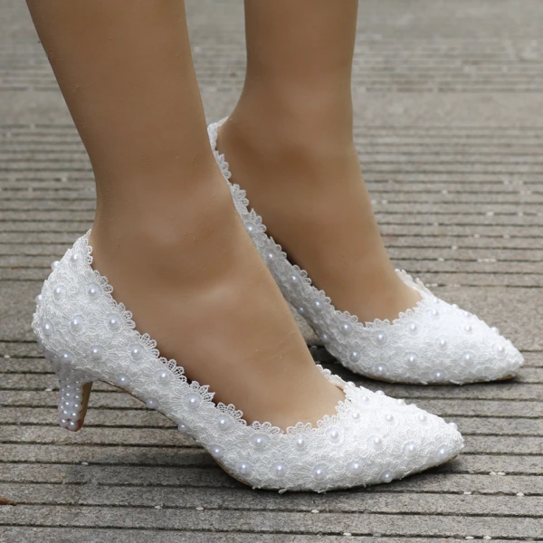 Charming Ivory Wedding Shoes 2018 Lace Pearl 5 cm Stiletto Heels Pointed Toe Wedding Pumps