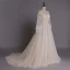Luxe Fait main Champagne Robe De Mariée 2017 Princesse Encolure Dégagée Manches Longues Perlage Tulle Chapel Train