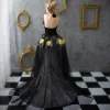 Amazing / Unique Black Prom Dresses 2017 Trumpet / Mermaid Lace Strapless Appliques Backless Beading Prom Formal Dresses