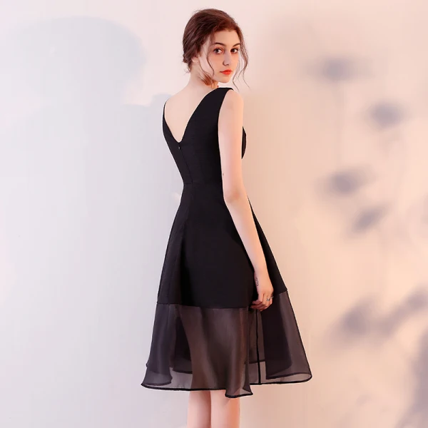 Chic / Beautiful 2017 Black Graduation Dresses V-Neck Lace Backless Homecoming A-Line / Princess Cocktail Party Party Dresses