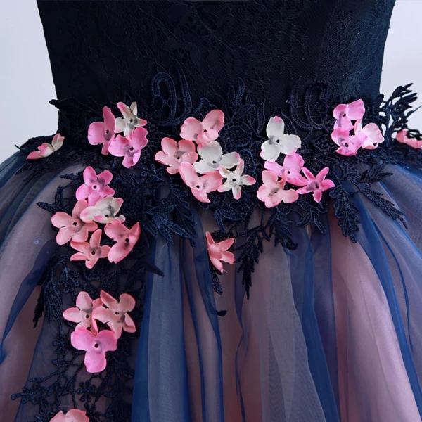 Chic / Beautiful Navy Blue Graduation Dresses 2018 Summer A-Line / Princess Lace V-Neck Appliques Backless Beading Homecoming Formal Dresses