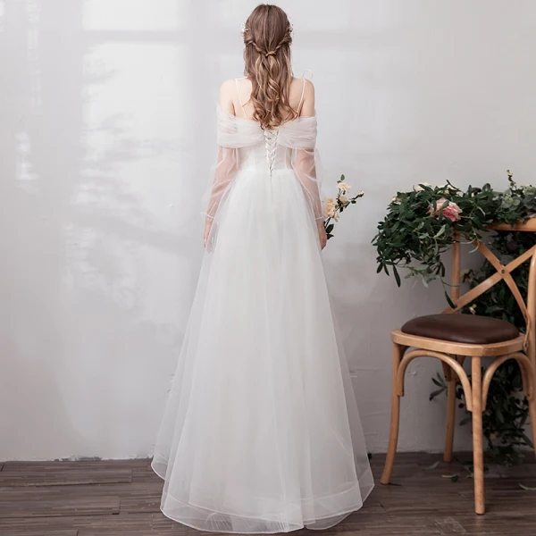 Classic Elegant White Evening Dresses 2019 A-Line / Princess Lace Tulle V-Neck Backless Embroidered Beach Church Formal Dresses