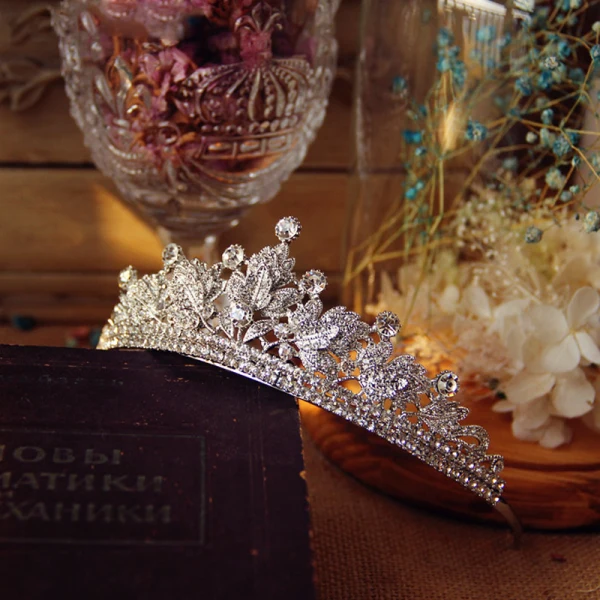 Amazing / Unique Silver Bridal Jewelry 2017 Metal Crystal Rhinestone Wedding Accessories