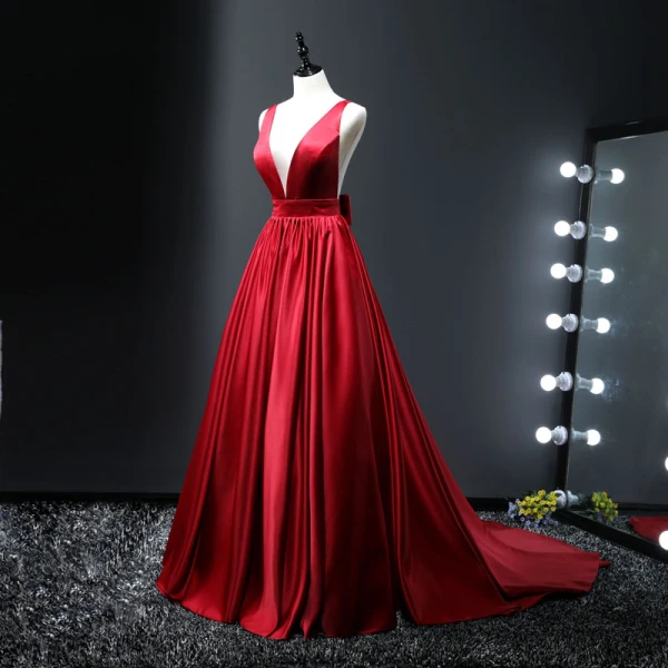 Sexy Red Evening Dresses  2017 A-Line / Princess V-Neck Charmeuse Backless Evening Party Formal Dresses