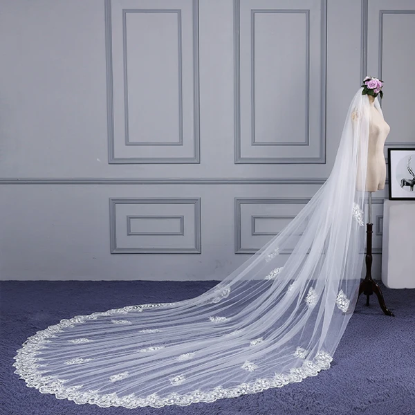 Amazing / Unique White Cathedral Train Wedding 2018 Tulle Lace Appliques Wedding Veils