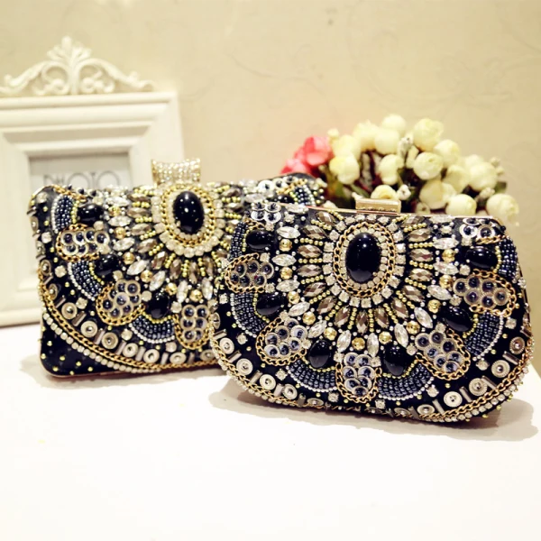 Luxe 2017 Noire Feuille Cristal Glitter Faux Diamant PU Plage Église Jardin / Extérieur Pochette