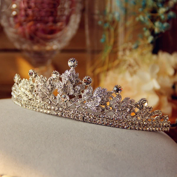 Amazing / Unique Silver Bridal Jewelry 2017 Metal Crystal Rhinestone Wedding Accessories