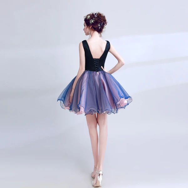 Chic / Beautiful Navy Blue Graduation Dresses 2018 Summer A-Line / Princess Lace V-Neck Appliques Backless Beading Homecoming Formal Dresses
