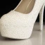 Unika Vita 14 cm Brudskor 2018 Pande Zote Toe Röda mattan Bröllop Beading Pärla Högklackade Pumps