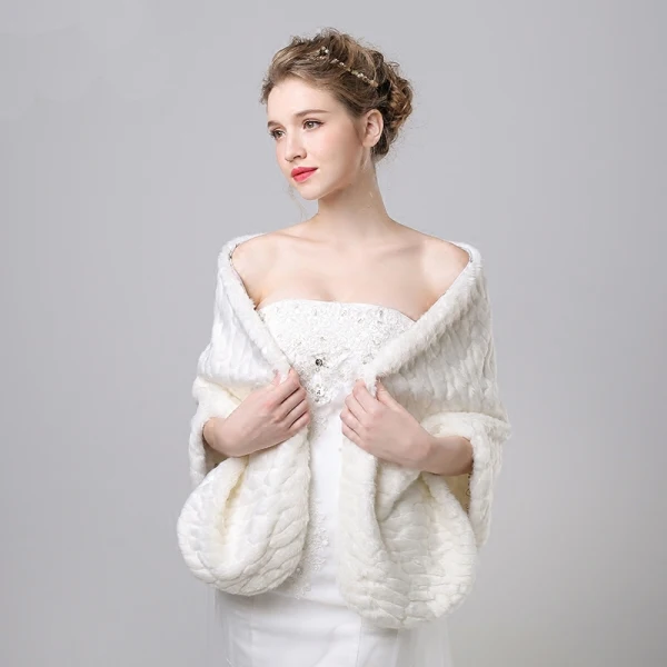 Hiver Motif Alligator Fausse Fourrure Soirée Promo Mariage Châles 2017