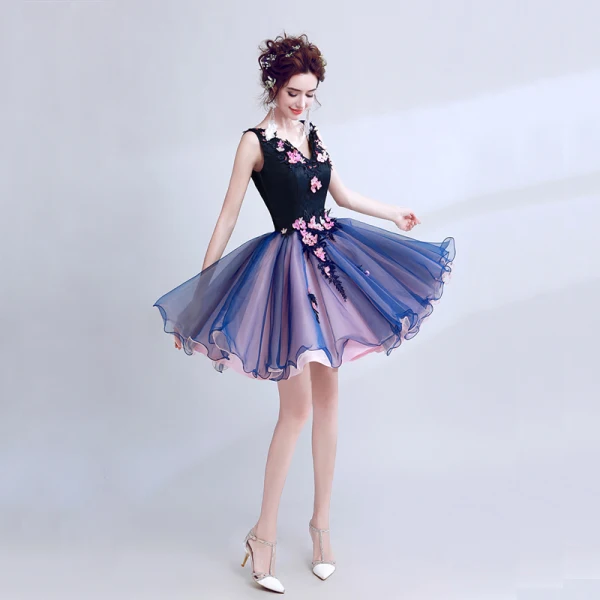 Chic / Beautiful Navy Blue Graduation Dresses 2018 Summer A-Line / Princess Lace V-Neck Appliques Backless Beading Homecoming Formal Dresses