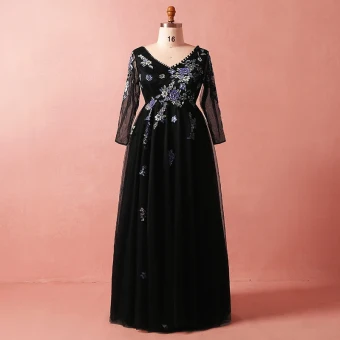 Chic Beautiful Black 2018 Plus Size Evening Dresses A Line Princess V Neck Tulle Lace Long Sleeve Crossed Straps Appliques Backless Beading Summer Evening Party Formal Dresses