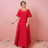 Schlicht Rot Übergröße Abendkleider 2018 A Linie Schnüren Tülle U-Ausschnitt Applikationen Rückenfreies Abend Festliche Kleider