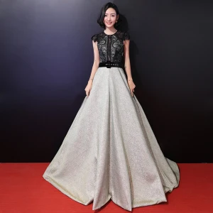 Moderne Mode Princesse Vert Cendré Robe De Soirée 2018 Encolure Dégagée Lacer Impression Tribunal Train Tulle Soirée Robe De Bal