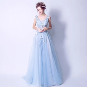 Chic Beautiful Sky Blue Evening Dresses 2017 A Line Princess Lace V Neck Handmade Appliques Backless Beading Embroidered Evening Party Formal Dresses