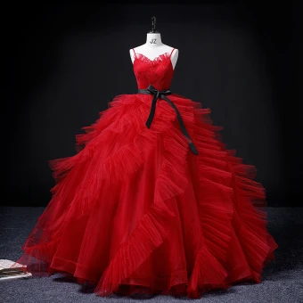 Charmant Rouge Volants En Cascade Robe De Bal 2022 Robe Boule Bretelles Spaghetti Sans Manches Ceinture Noeud Dos Nu Longue Promo Robe De Ceremonie