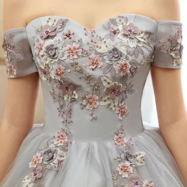 Elegante Grau Ballkleider 2020 Ballkleid Off Shoulder Kurze Ärmel Applikationen Blumen Perlenstickerei Perle Lange Rüschen Rückenfreies Festliche Kleider