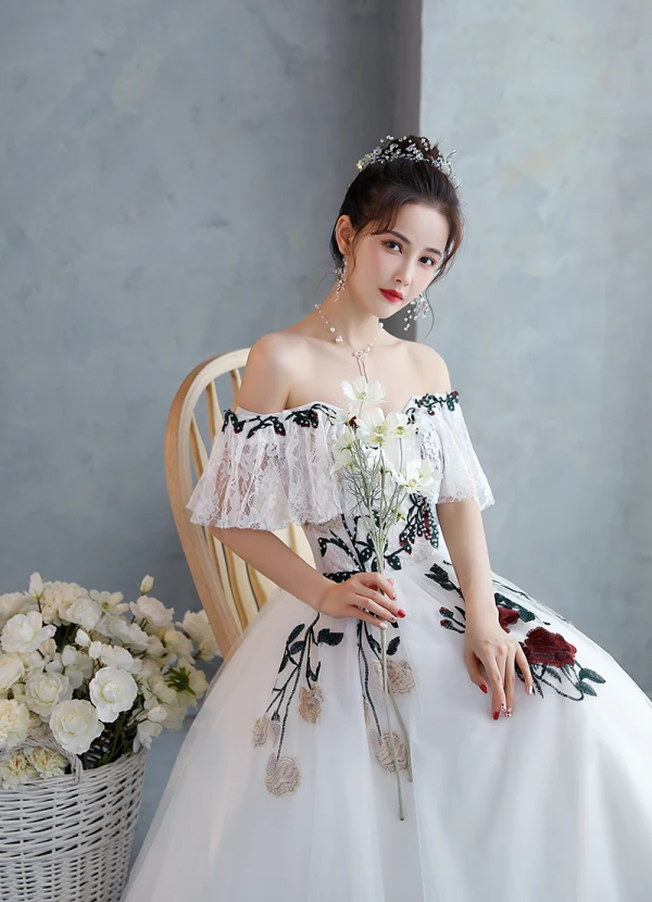 Chic / Beautiful White Rhinestone Lace Flower Prom Dresses 2022 Off-The-Shoulder A-Line / Princess Short Sleeve Backless Floor-Length / Long Formal Dresses