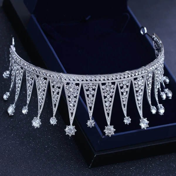 Sparkly Silver Wedding Tiara 2018 Metal Rhinestone Accessories