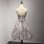 Mote Champagne Homecoming Graduation Kjoler 2017 Ballkjole Kjæreste Uten Ermer Appliques Beading Blonder Sash Printing Korte Buste Ryggløse Formelle Kjoler