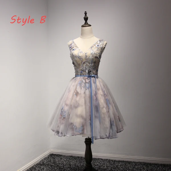 Mote Champagne Homecoming Graduation Kjoler 2017 Ballkjole Kjæreste Uten Ermer Appliques Beading Blonder Sash Printing Korte Buste Ryggløse Formelle Kjoler