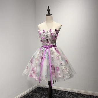 Chic Beautiful Grey Homecoming Graduation Dresses 2017 A Line Princess Sweetheart Sleeveless Lilac Appliques Flower Beading Sequins Pearl Printing Sash Short Ruffle Backless Formal Dresses